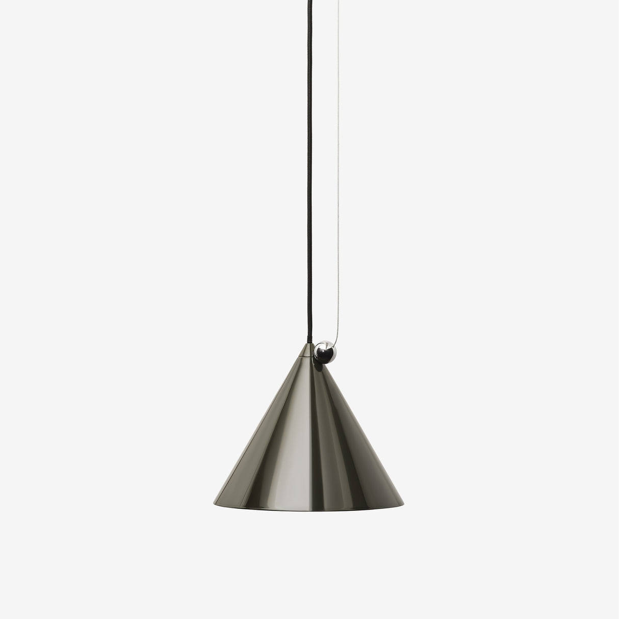 Pose Small Pendant