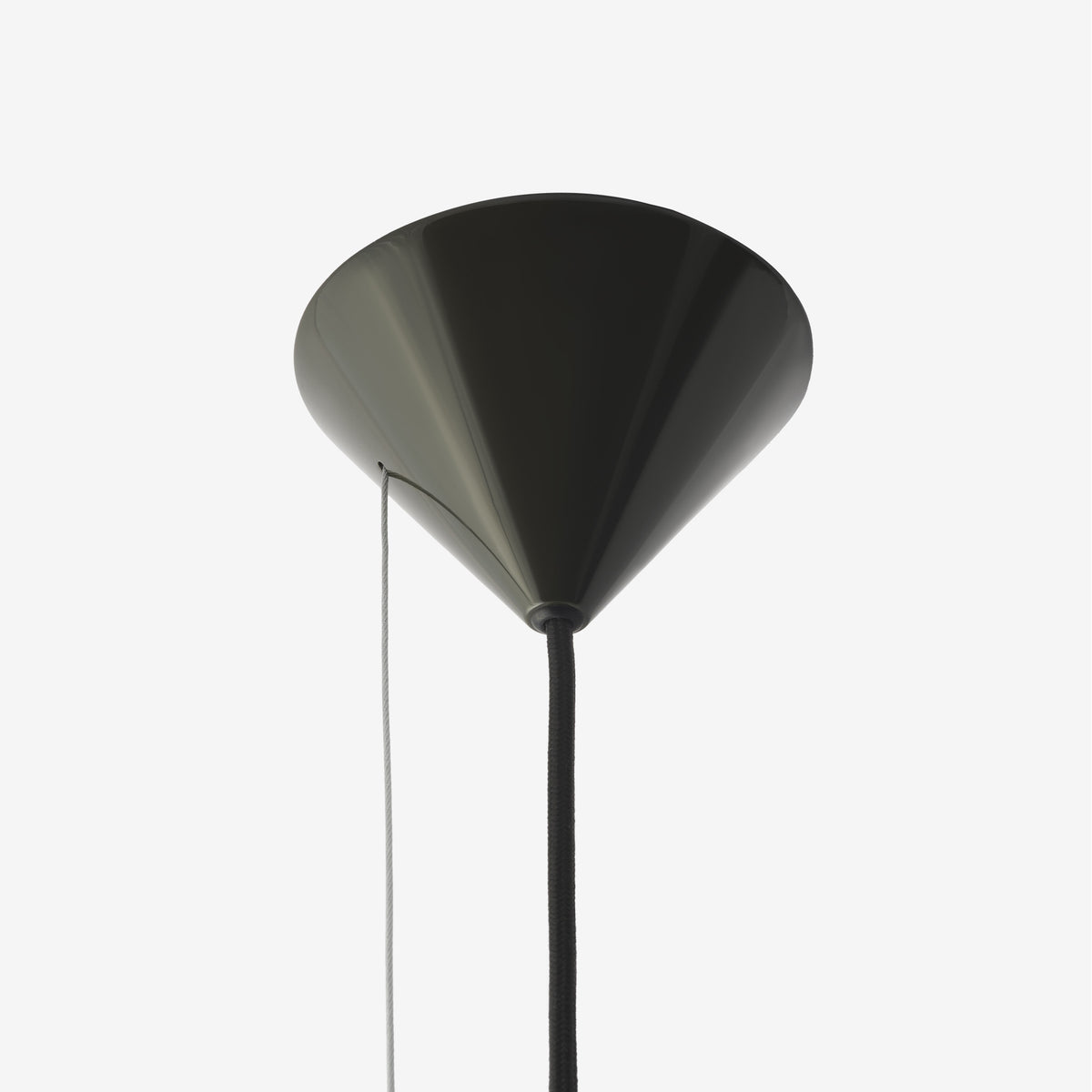 Pose Small Pendant