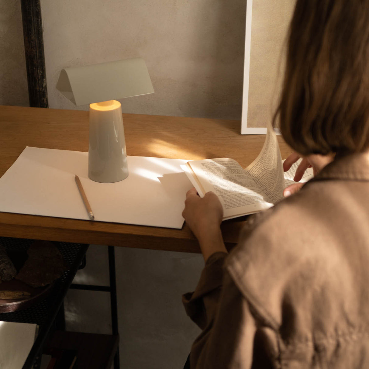 Caret MF1 Portable Lamp