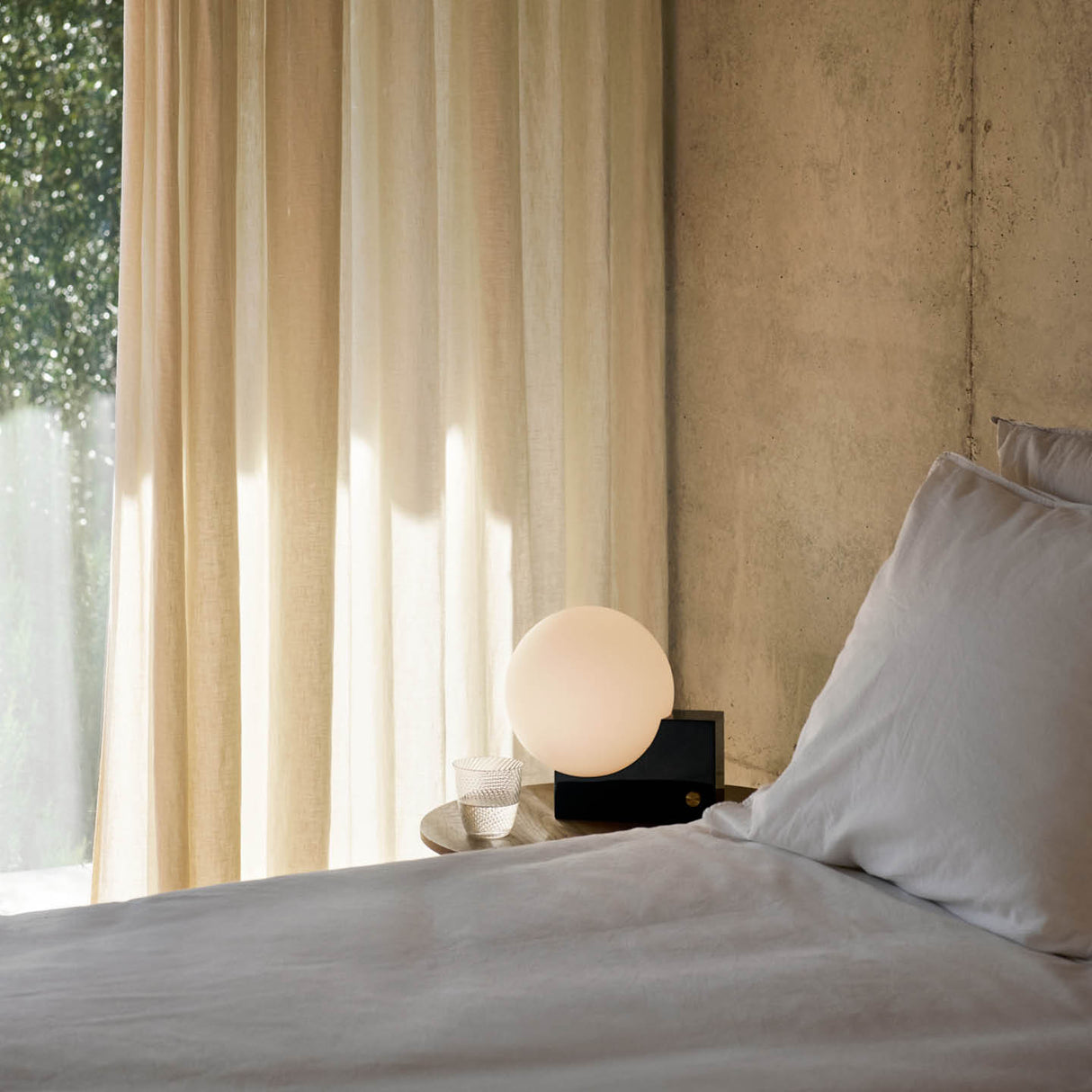 Journey SHY1 Table & Wall Lamp