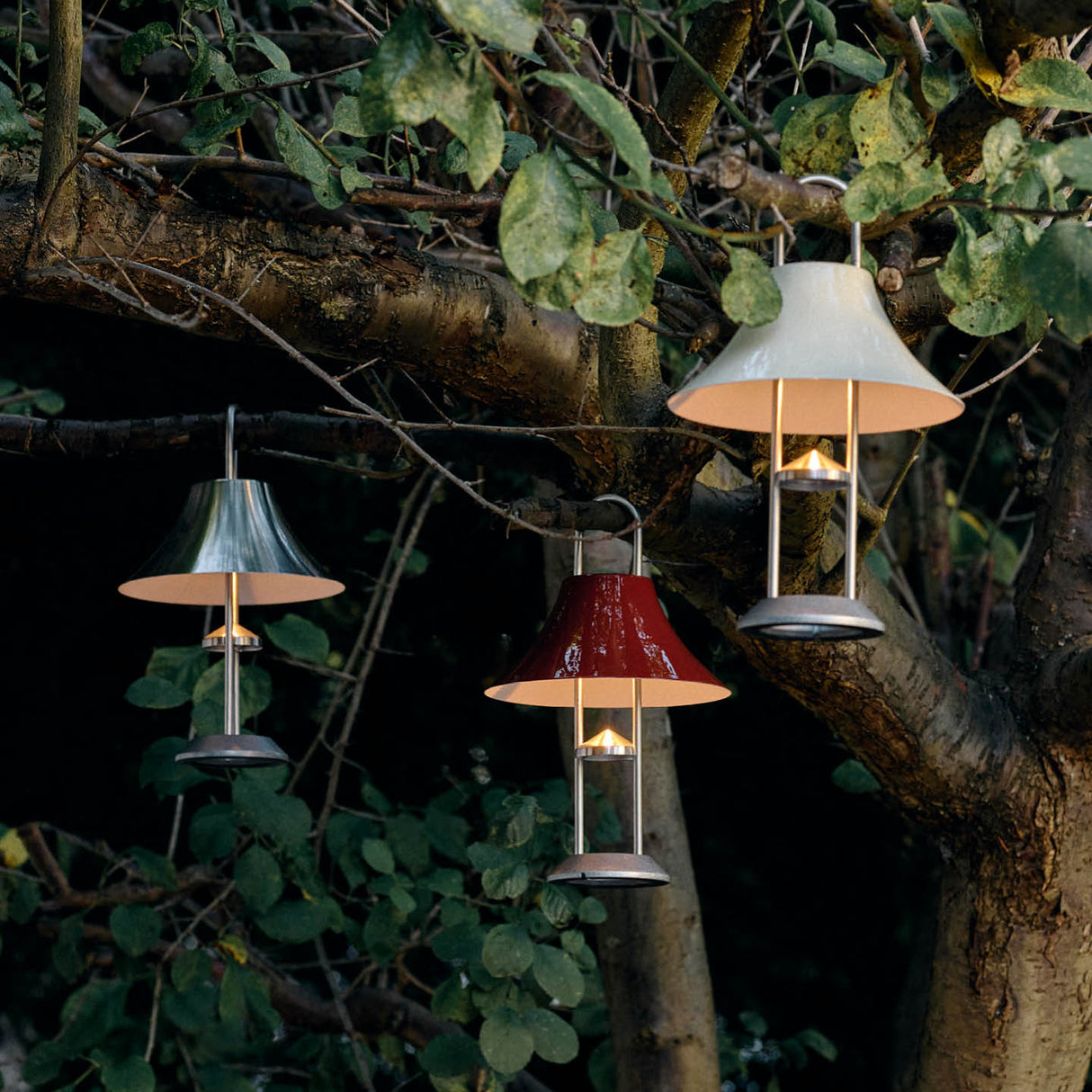 Mousqueton Portable Lamp