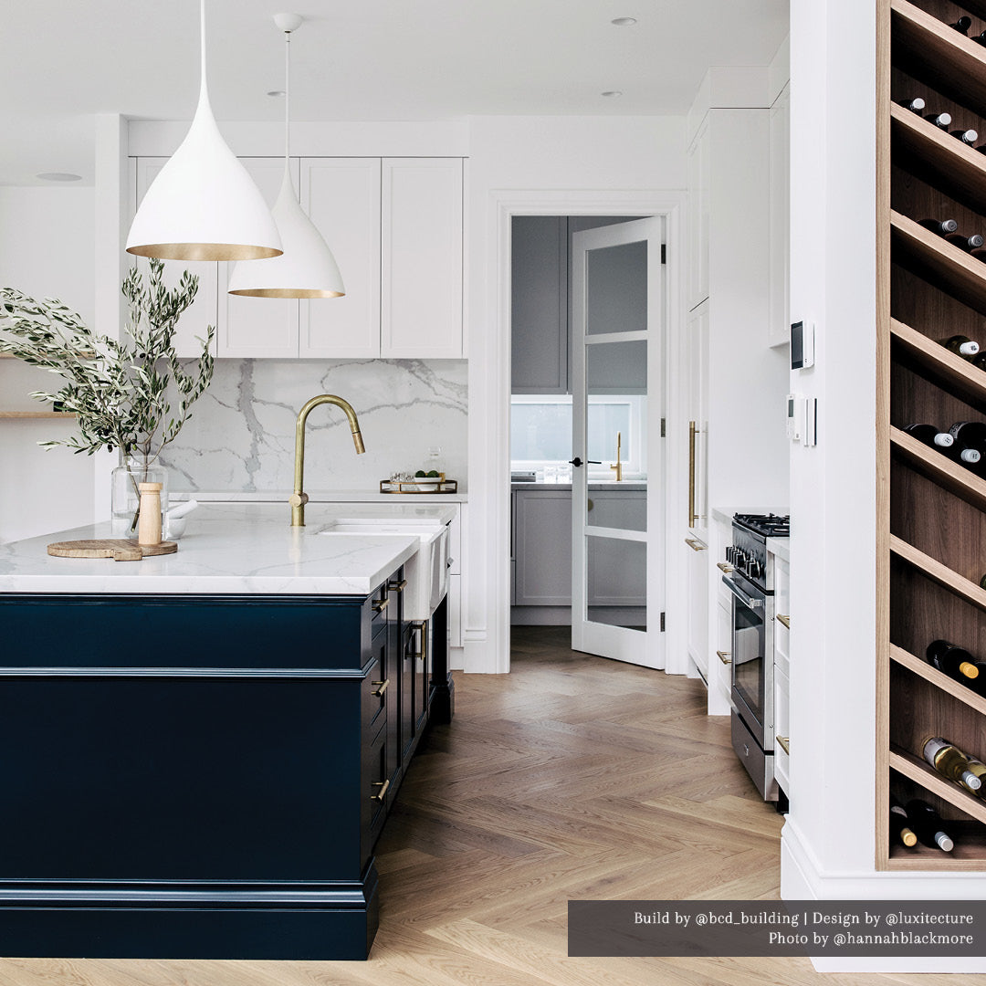 Agnes Medium Pendant