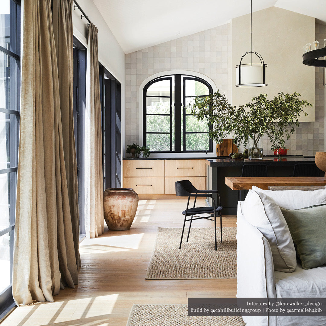 Capitol Wide Lantern