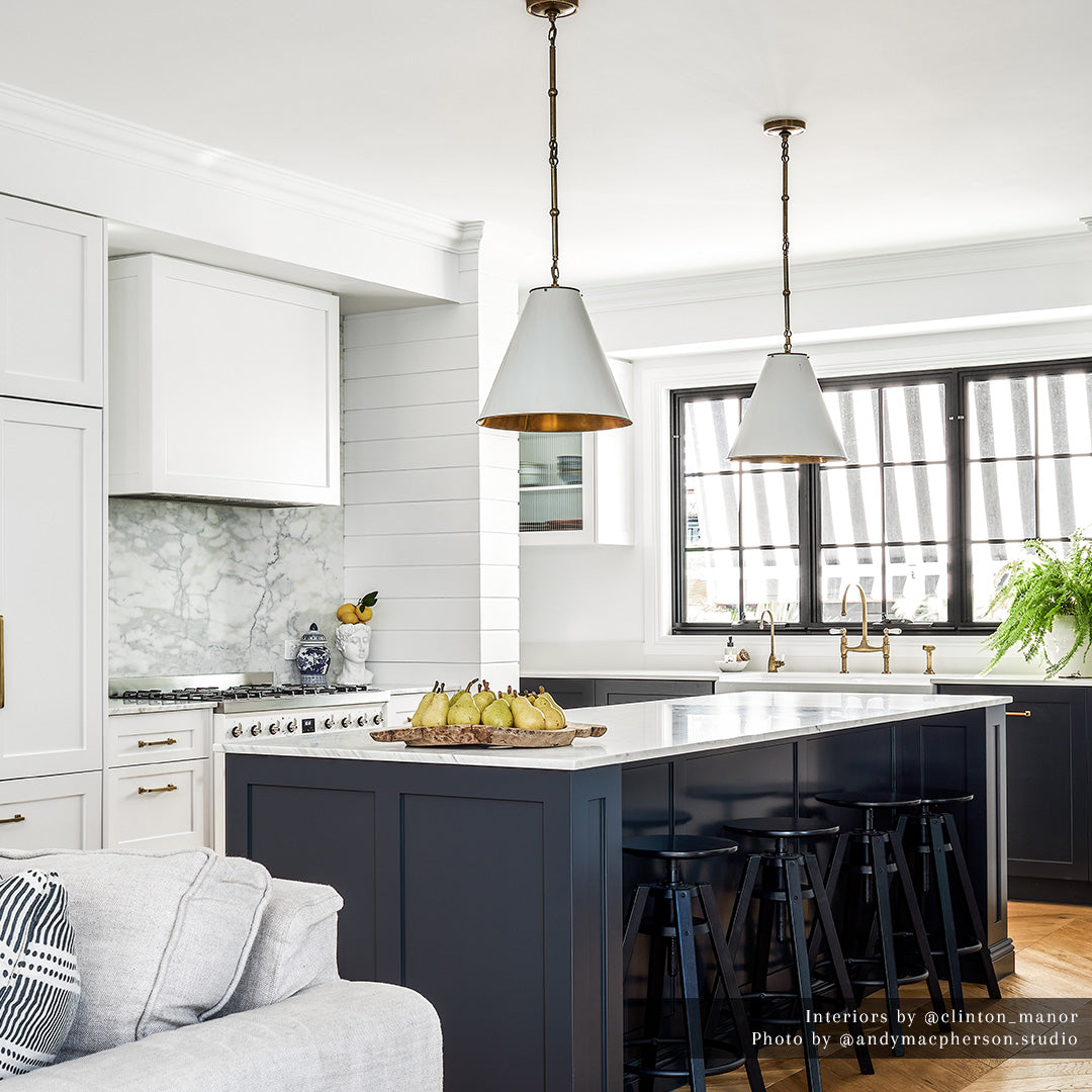 Goodman Small Hanging Light