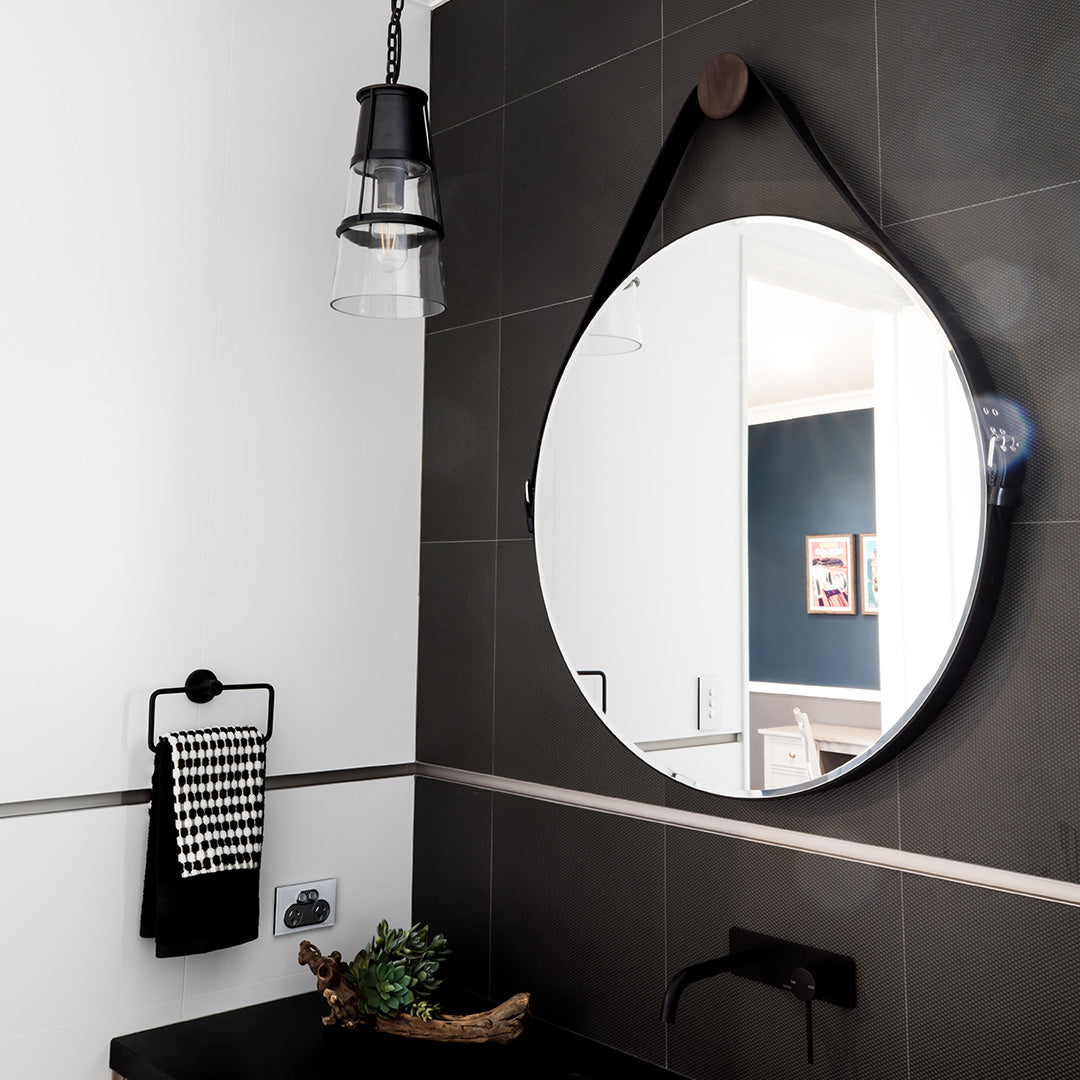 Robinson Pendant (Seeded or Clear Glass)