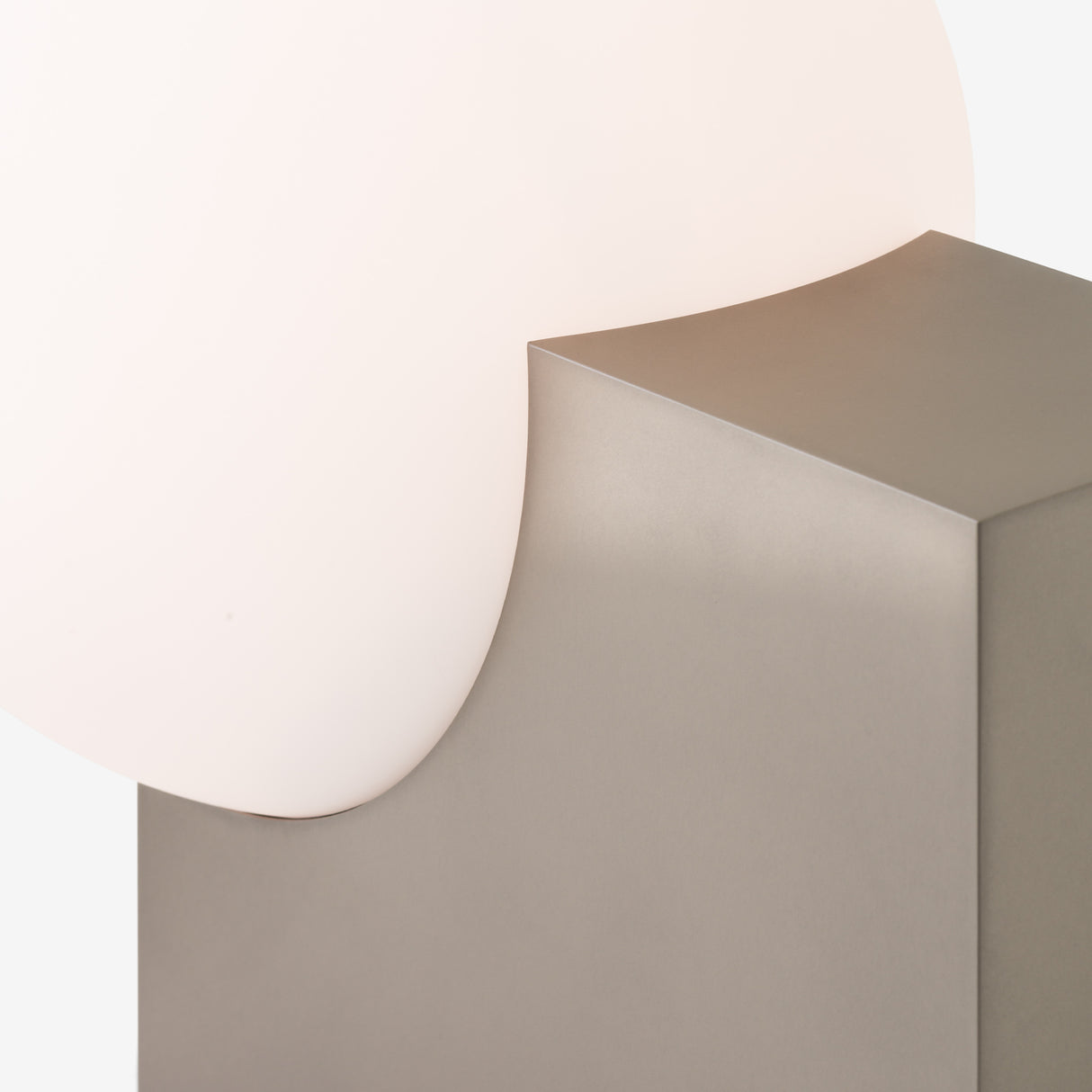 Journey SHY4 Floor Lamp
