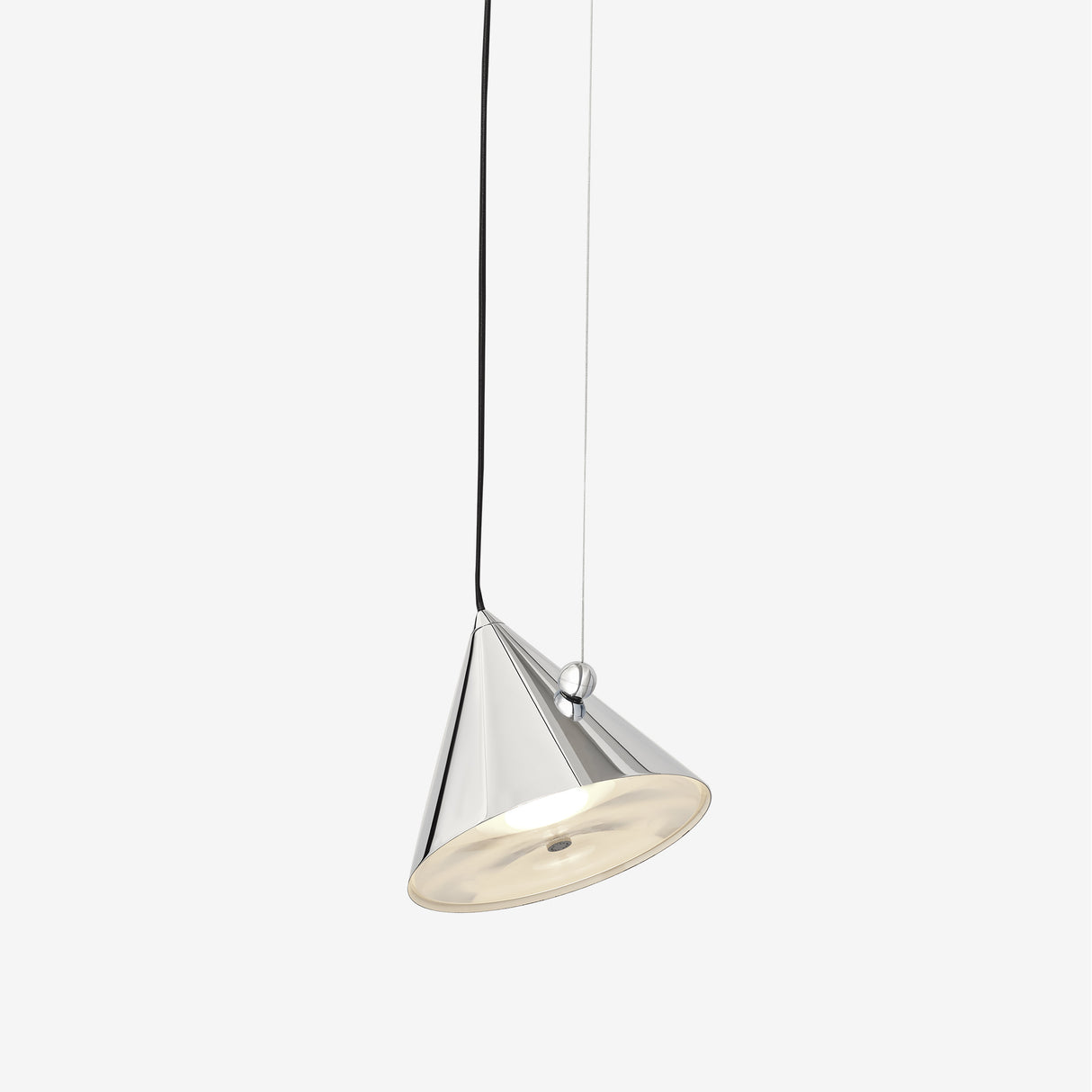 Pose Small Pendant