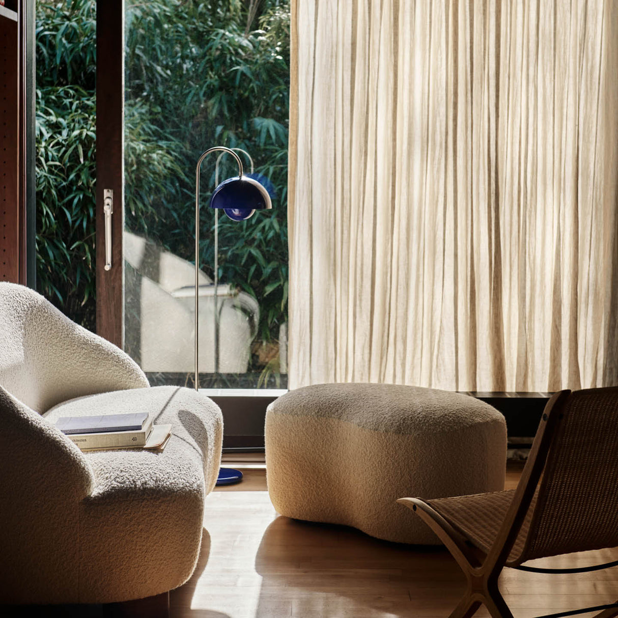 Flowerpot VP12 Floor Lamp